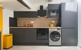 Coeur Aix - Appartement Cosy Et Lumineux Climatise - Parking Payant A Proximite